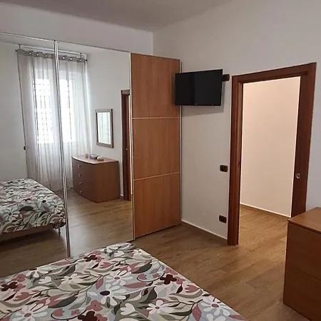 Alex's House شقة *